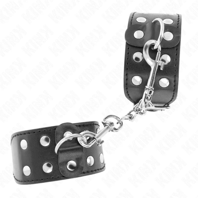 Bracelets BDSM en cuir noir avec boucles métalliques et anneaux, rembourrés pour confort et sécurité, style élégant.
