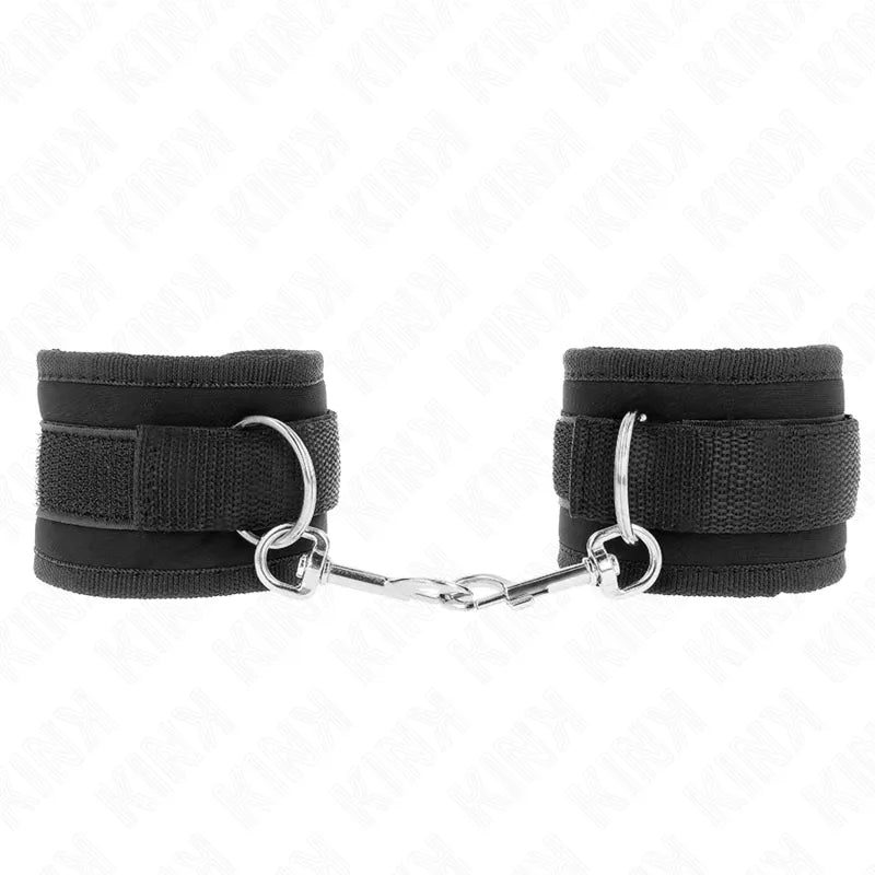 bracelets BDSM cuir végétalien confortables durables rembourrés réglables boucles métalliques élégants sophistiqués éthiques sans cruauté résistants ajustables hypoallergéniques