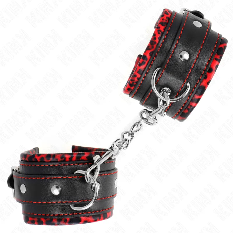 Bracelets BDSM cuir végétalien noir et rouge, rembourrés, chaîne métallique, design luxueux et éthique, confort premium.