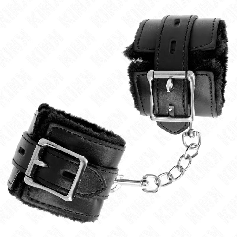 Bracelets BDSM en cuir noir rembourrés, boucles métalliques robustes, chaîne de connexion, design élégant et confortable.