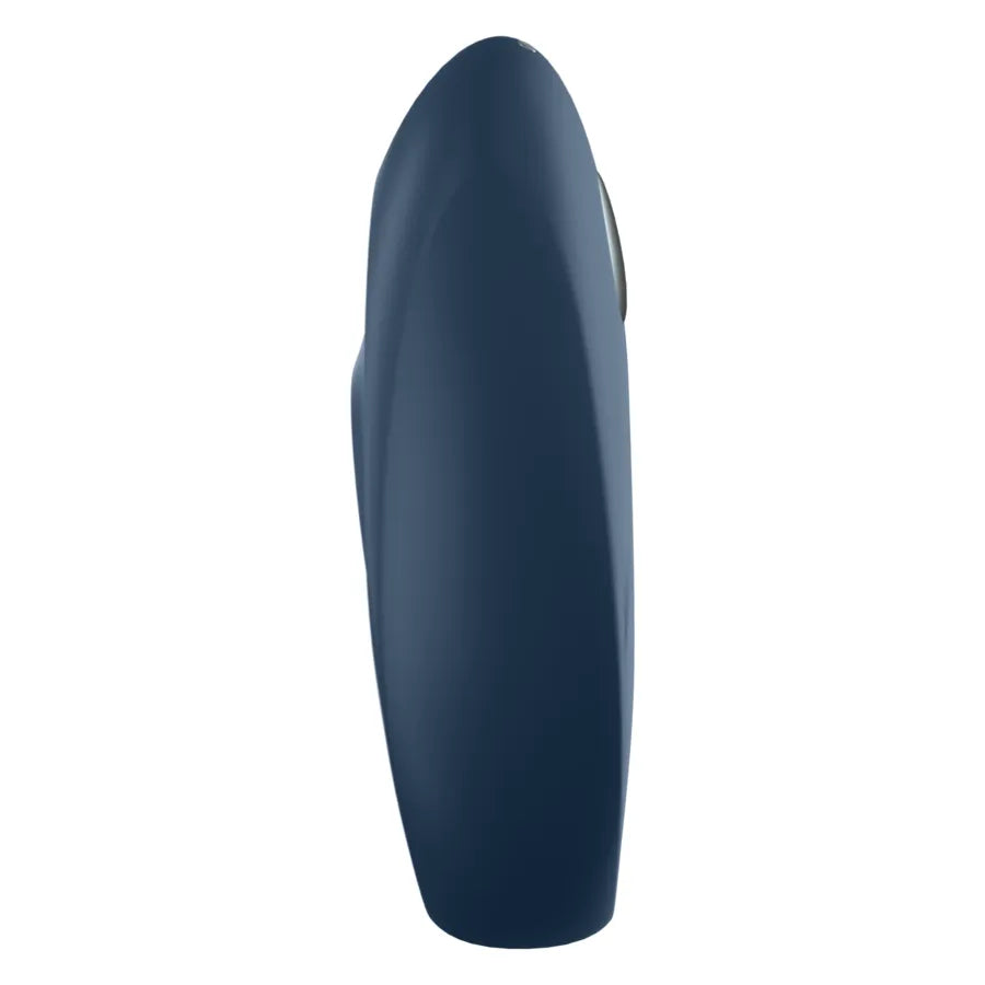 Anneau pénien connecté bleu, ergonomique, en silicone médical, avec contrôle Bluetooth et vibrations personnalisables.