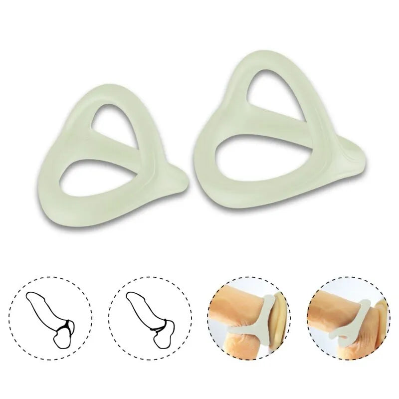 Anneau pénien silicone ergonomique blanc, triple extensible, maintien testiculaire, confort et stimulation accrue.