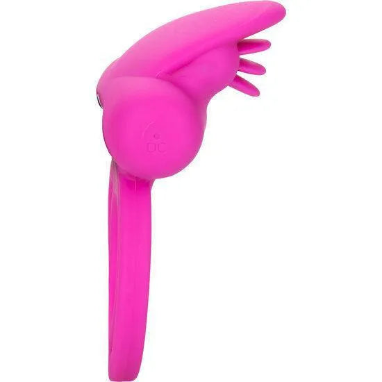 Cockring rose en silicone avec ailettes, rechargeable, 7 modes vibrants, étanche, ergonomique, pour plaisir prolongé.