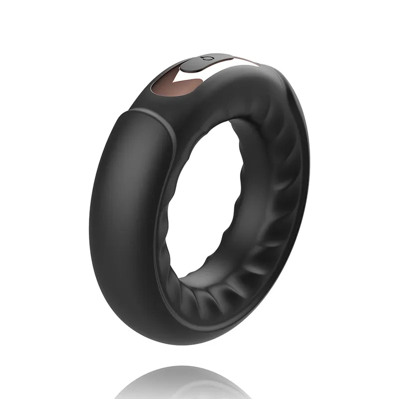 Anneau érectile silicone noir vibrant, design ergonomique, télécommande Watchme, stimulation pénis et testicules.