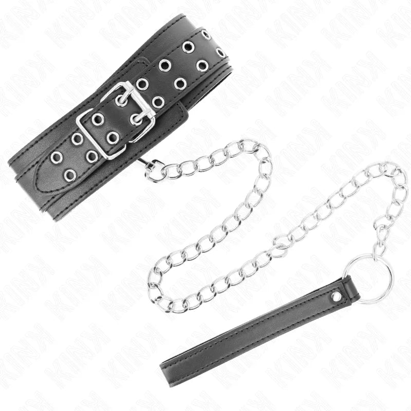 Collier BDSM en cuir noir avec boucle métallique, chaîne argentée et finitions polies, design élégant et ajustable.