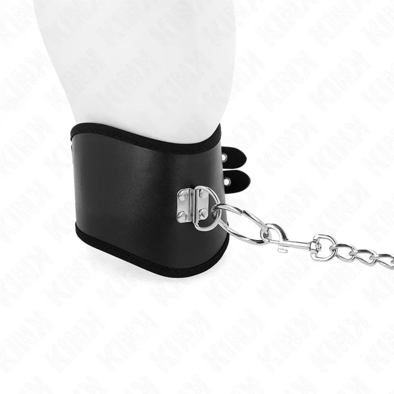 Collier BDSM en cuir noir véritable avec boucles réglables et détails métalliques, design élégant et sophistiqué.