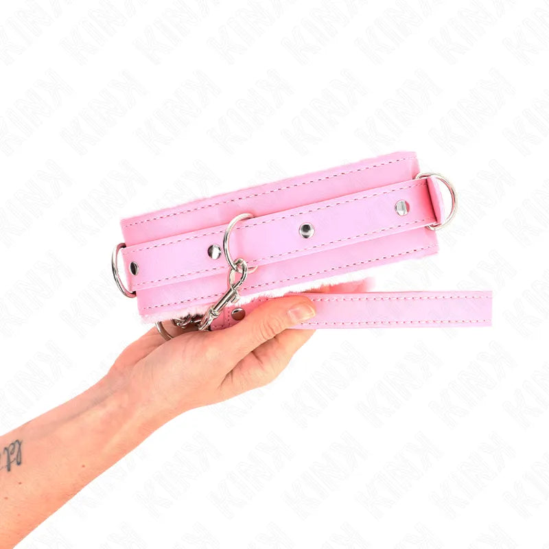 Collier laisse BDSM cuir rose élégant, boucle métallique, ajustable, sophistiqué, durable, luxe, confort, sécurité.