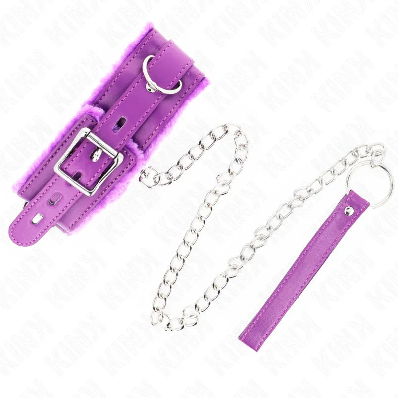 Collier BDSM en cuir violet avec boucle métallique, chaîne argentée, design élégant et sécurisé pour jeux de domination.
