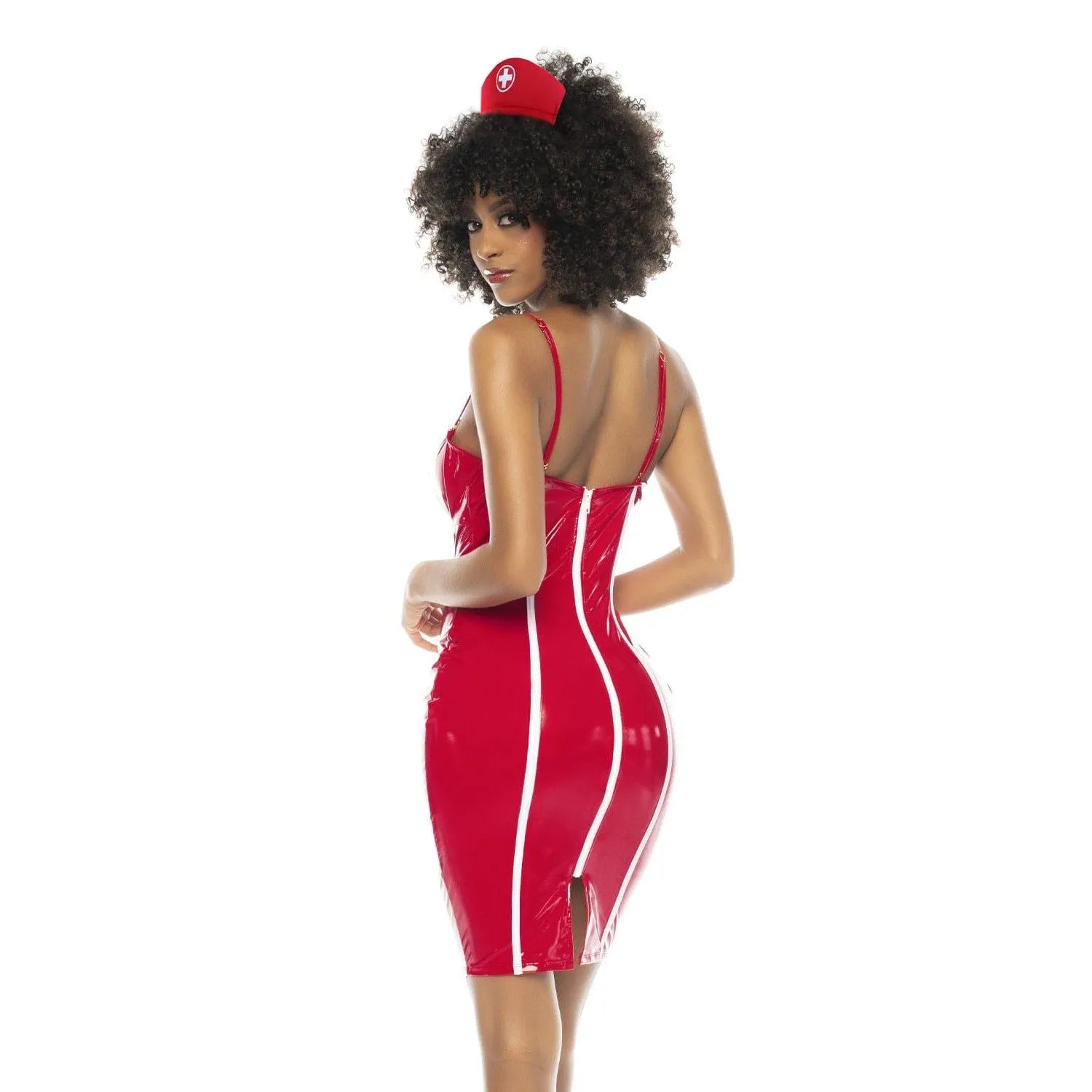 Robe tube vinyle rouge avec détails découpés, bretelles amovibles, coiffe infirmière rouge croix blanche, vue arrière.