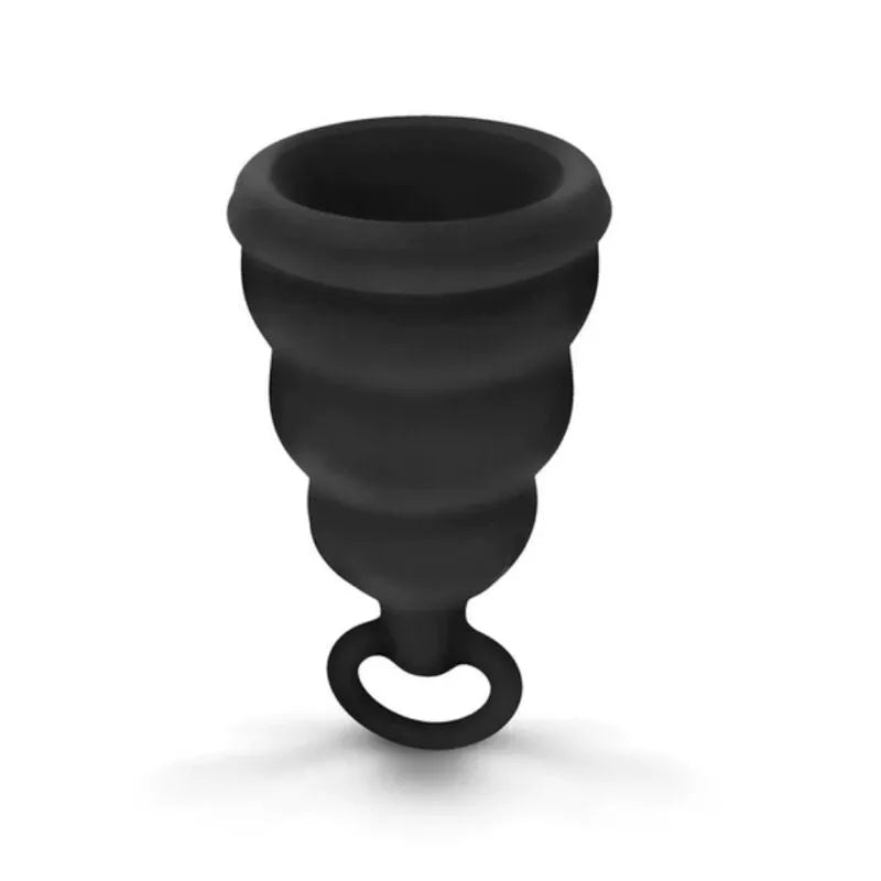 Coupe menstruelle noire en silicone, forme en cloche, clapet anti-retour, idéale pour sport et activités aquatiques.