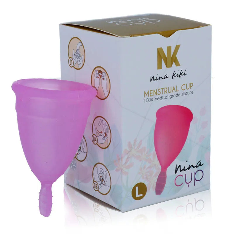 Coupe menstruelle rose en silicone médical avec boîte NINA CUP, écologique et réutilisable, capacité 15ml.