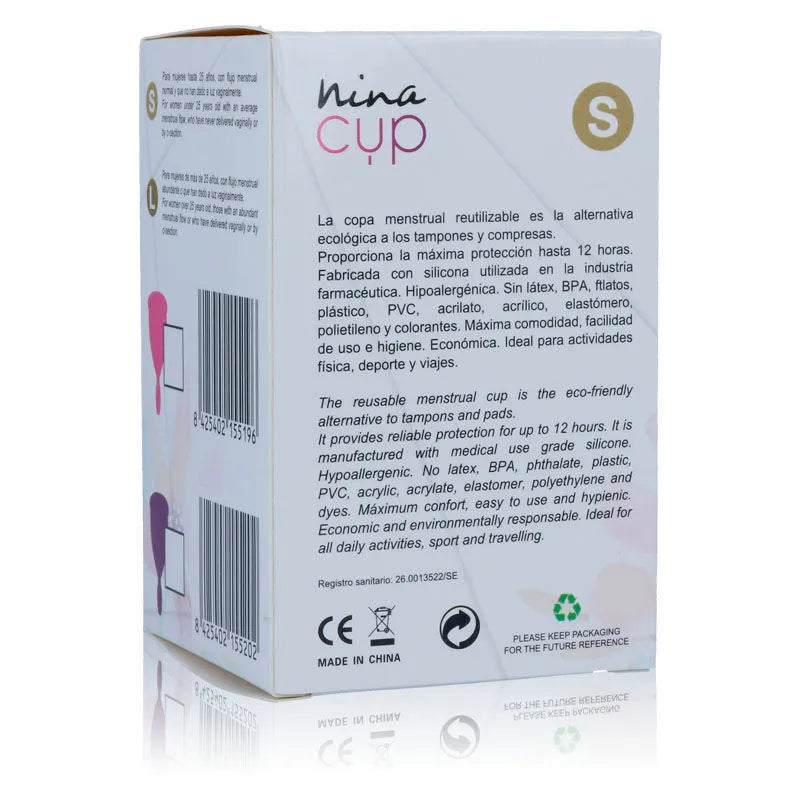 Boîte de la coupe menstruelle NINA CUP en silicone médical, écologique, avec détails produit et logo sur fond blanc.