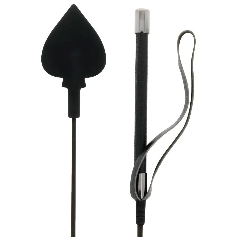 cravache cuir silicone soixante centimètres pointe manche prise main confortable qualité supérieure impact précis sécurisé fétichiste domination contrôle sensualité intensité