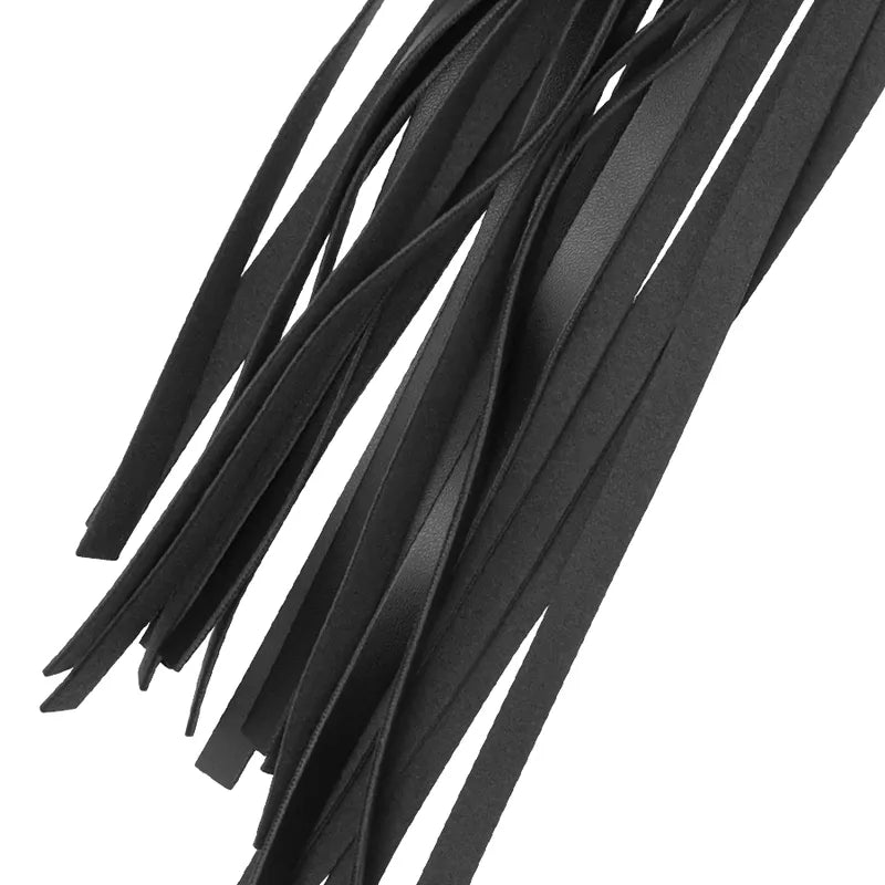 Cravache BDSM noire en cuir vegan, design élégant et ergonomique, manche 15cm, longueur totale 28cm, Coquette Chic.