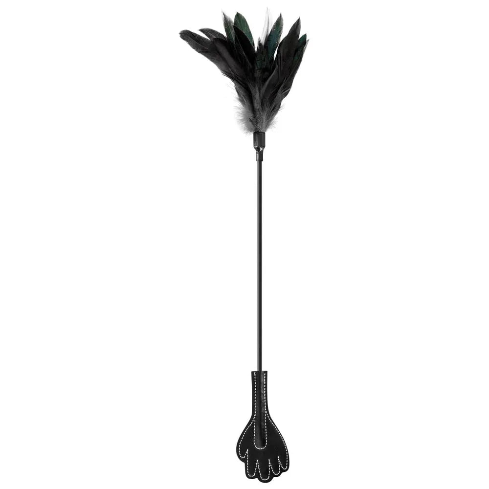 Cravache SM noire polyvalente sensations intenses plumes caressantes fessées précises contrôle impact intensité ajustable élégante sophistiquée