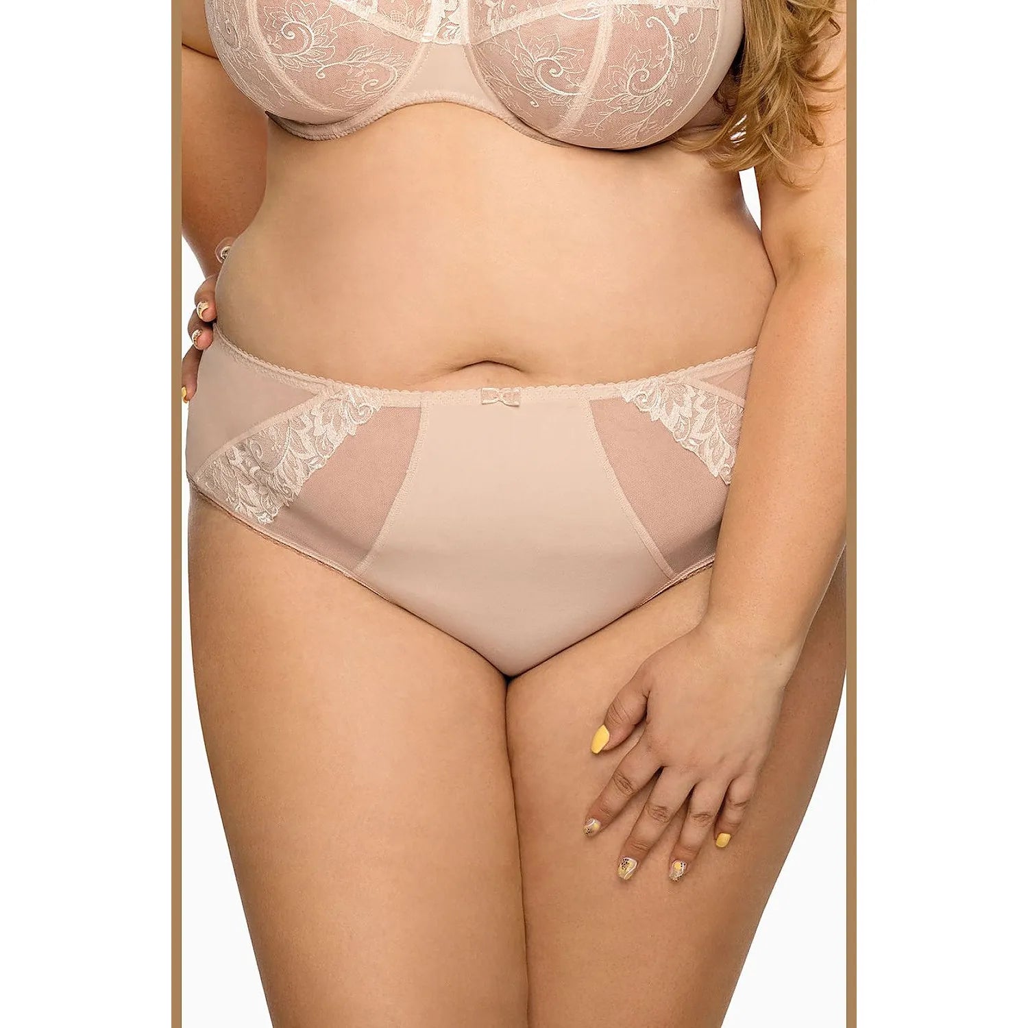 Culotte de lingerie sexy design floral dentelle microfibre élasthanne polyester coton confortable maintien invisible sous vêtements