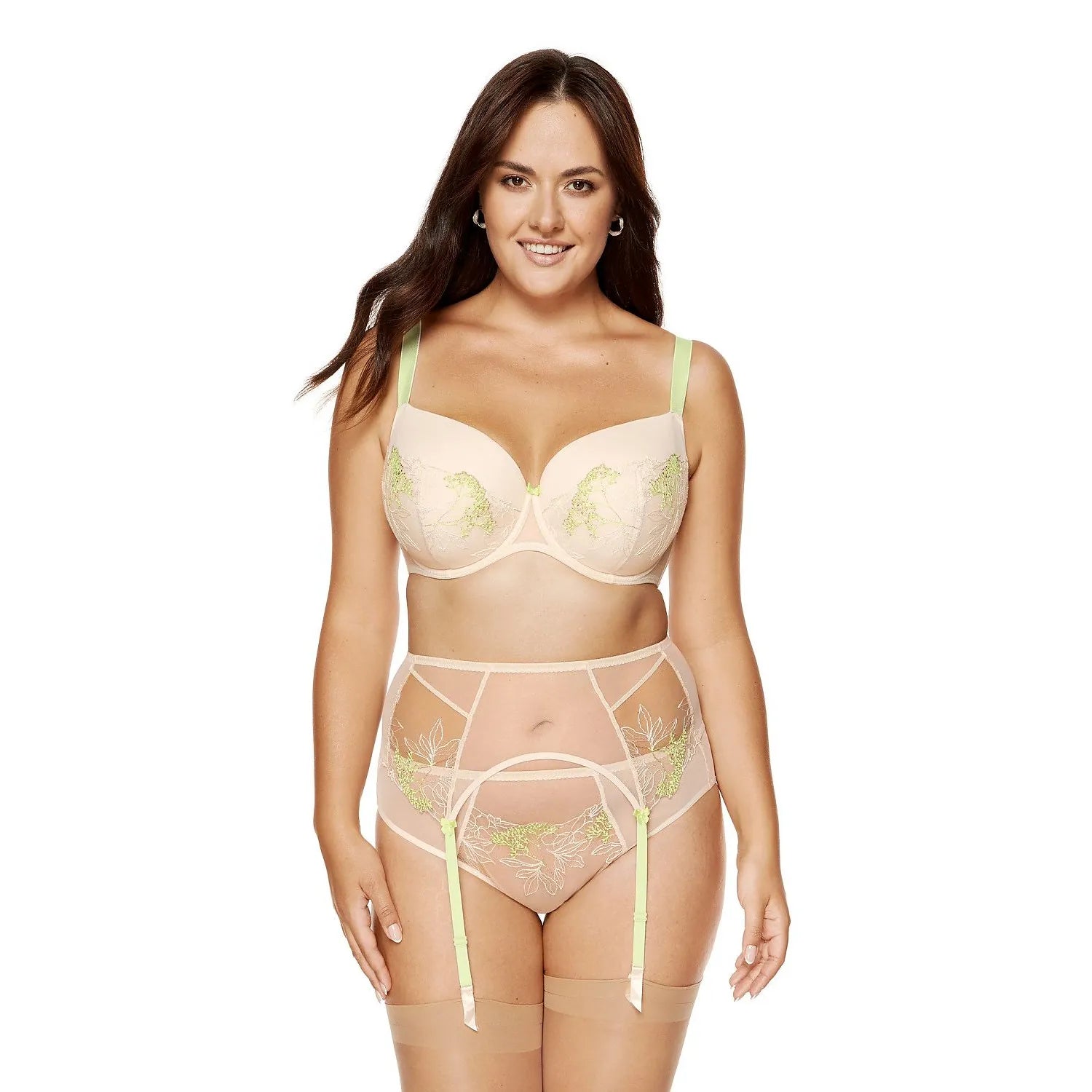 Ensemble lingerie beige vert broderie florale tulle transparent avec soutien-gorge, culotte, porte-jarretelles ajustables.