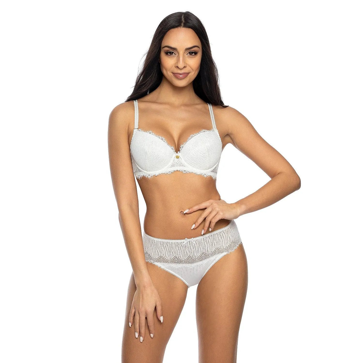 Culotte féminine blanche en dentelle et maille, nœud décoratif, matériaux 83% polyamide, 11% élasthanne, 6% coton.