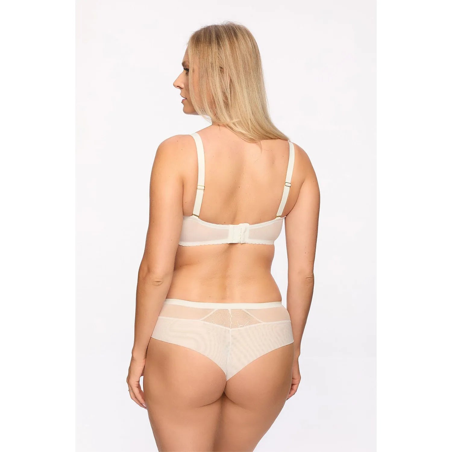 Culotte brésilienne dentelle florale blanche, élégante et sensuelle, ajustement parfait, maintien discret, modèle 212628 G...