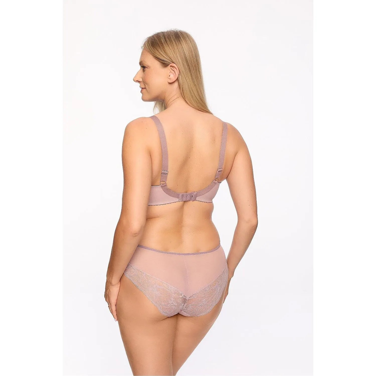  Semi-soft model 215990 Gaia 