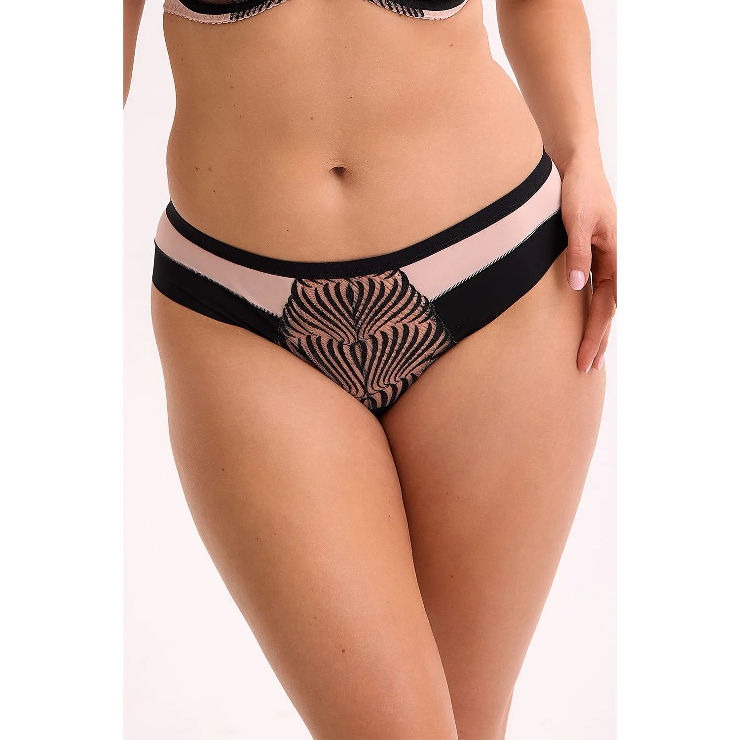Culottes brésiliennes model 216008 Gaia motifs floraux noirs tissu élastique confort invisibilité lingerie féminine sexy ajustement parfait maintien sûr