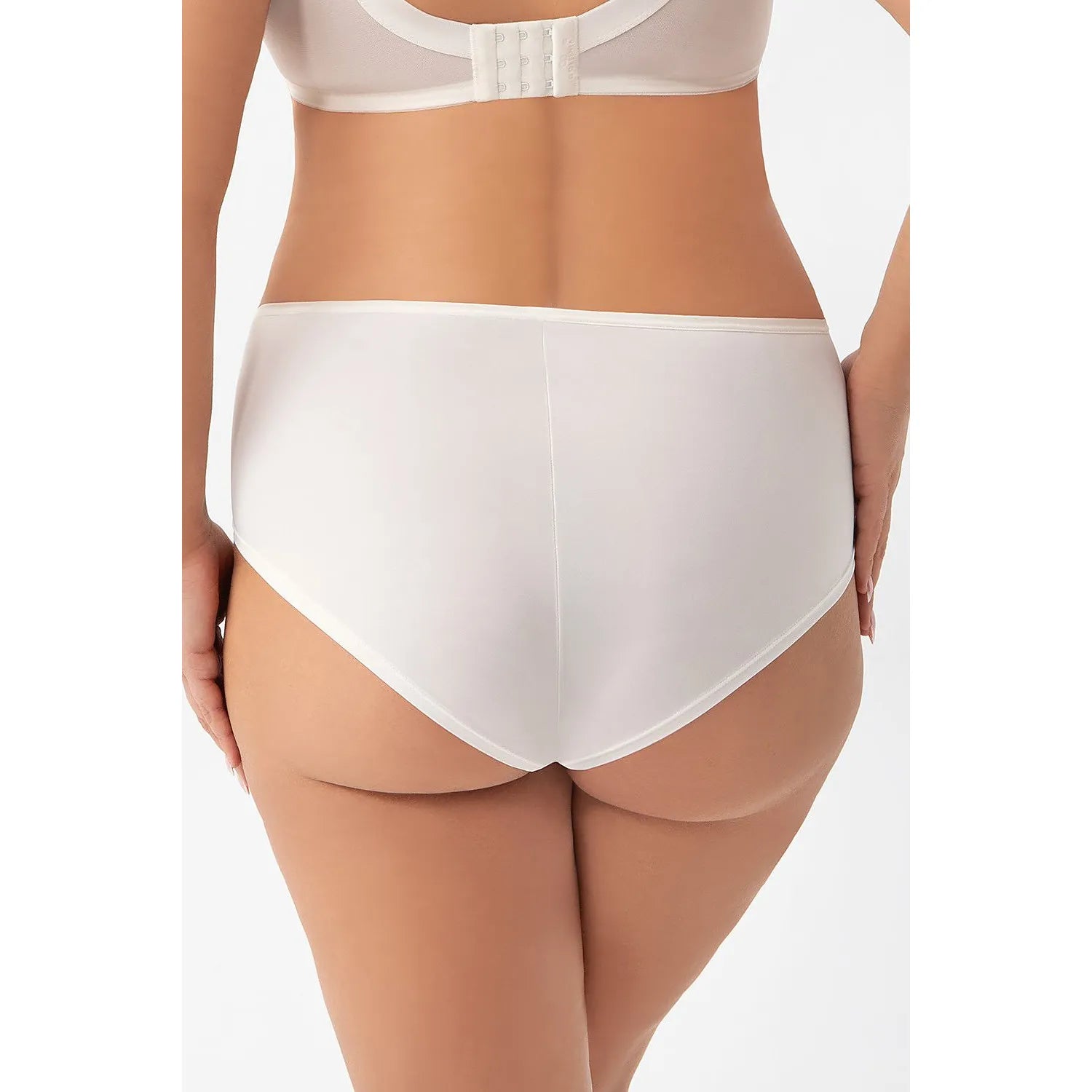 Culotte Gorsenia 216148 blanche, haute taille, dentelle élégante, confort soie-coton, silhouette sublimée.