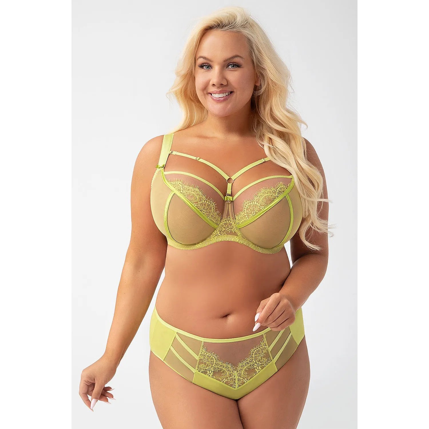 Culottes Gorsenia vert vif dentelle florale, lingerie femme confortable taille basse modèle 216219.