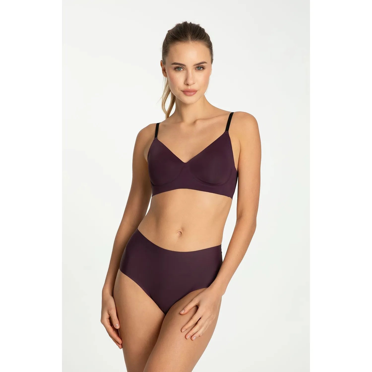 Culottes Julimex 219143 en prune profond, soutien-gorge et culotte taille haute, lingerie élégante et confortable pour tous les jours, femmes