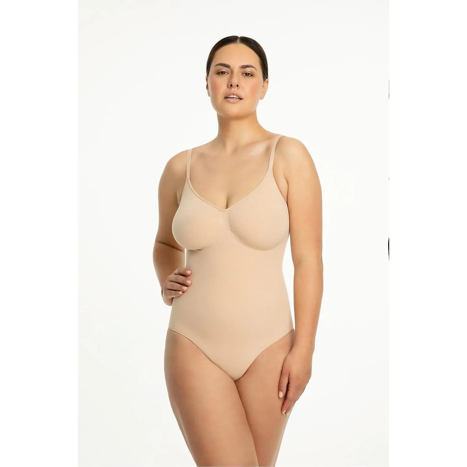 body Julimex 219149 sans couture silhouette lisse sculptant maintien poitrine bonnet intégré respirant doux extensible spaghetti réglables dos string invisible
