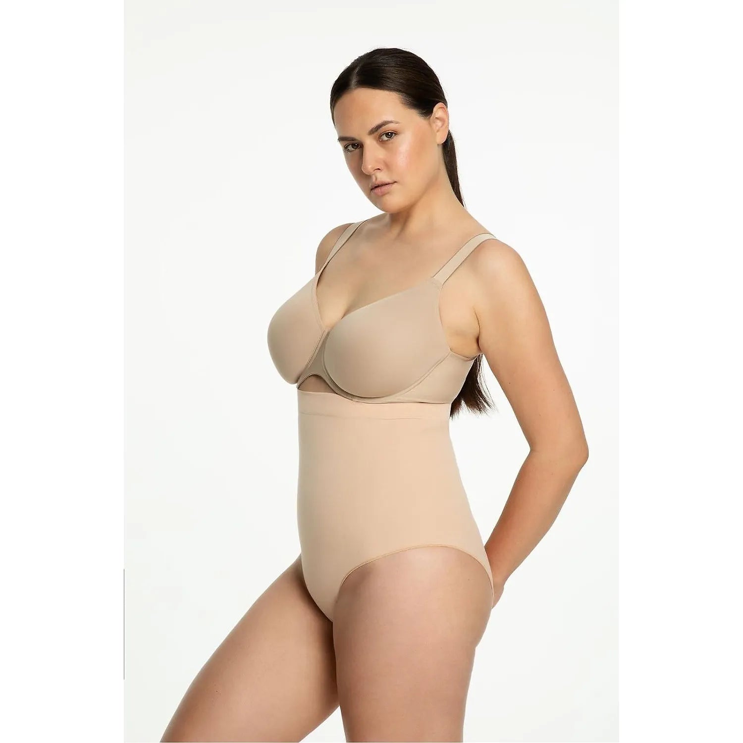 Body gainant Julimex beige sans couture, taille haute, bretelles larges, design élégant, silhouette sculptée, lingerie dis...