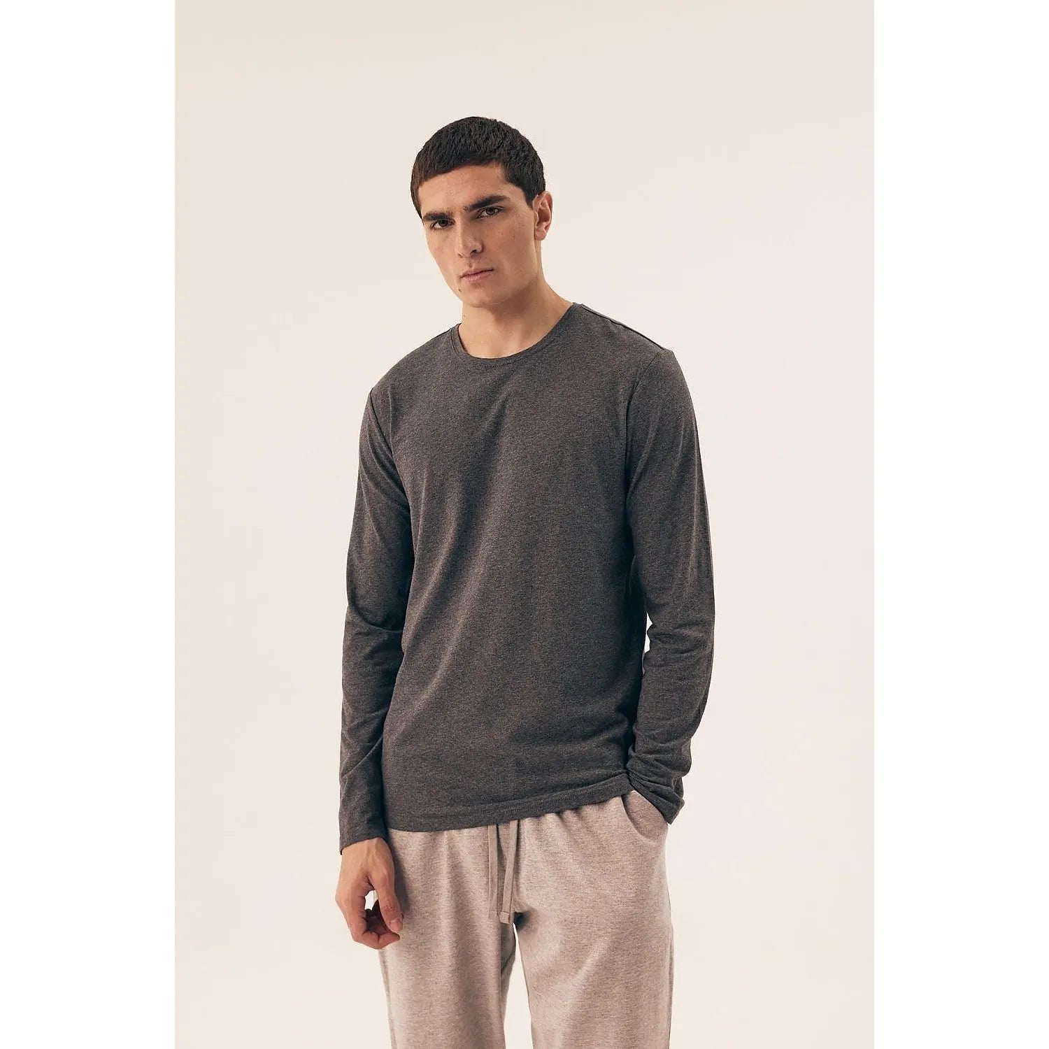 T-shirt manches longues gris foncé pour homme, style épuré, coton élasthanne, modèle Henderson 220974, sous-vêtement quoti...