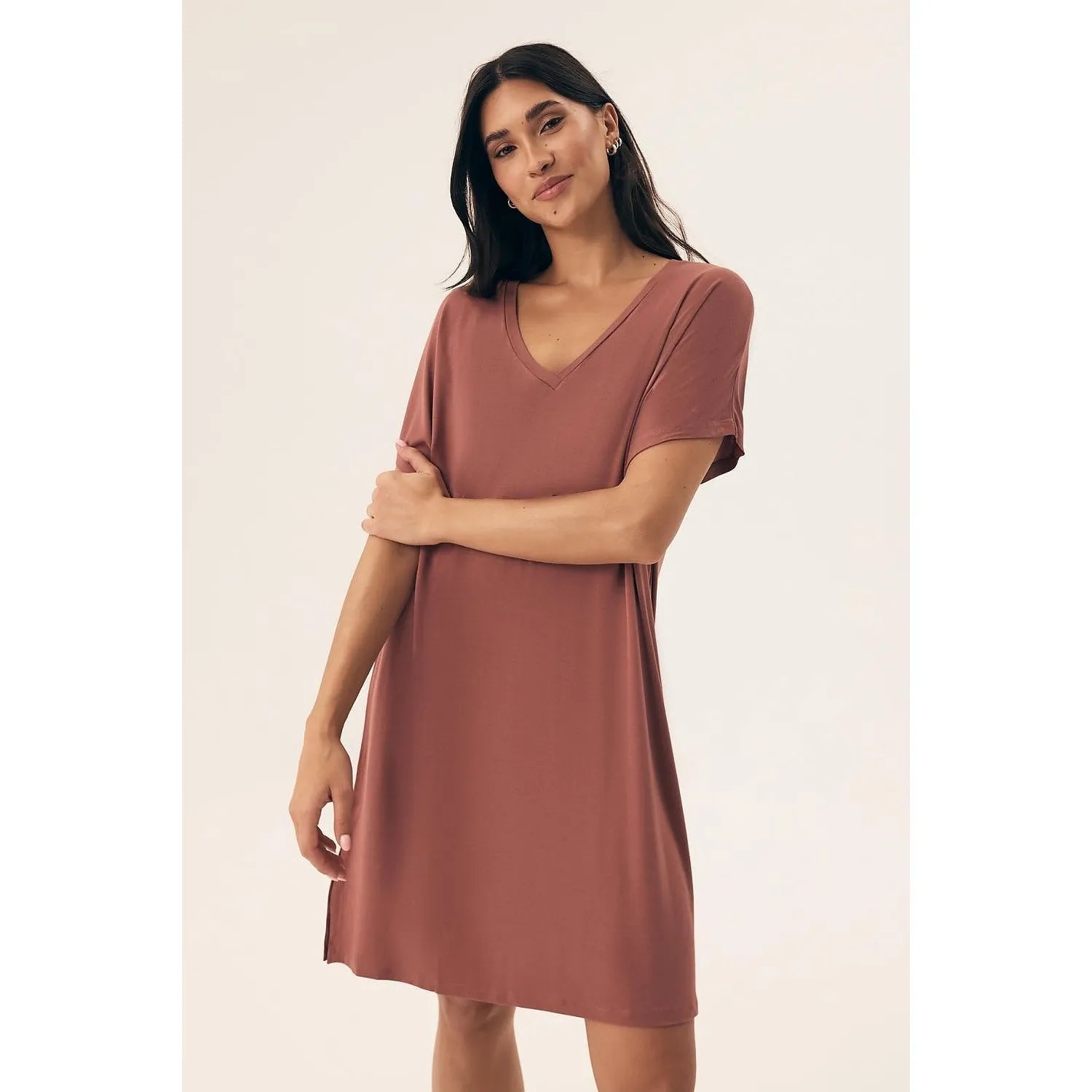 Chemise de nuit élégante confortable viscose elastane V-neck manches courtes genoux Lingerie nuit femme cadeau