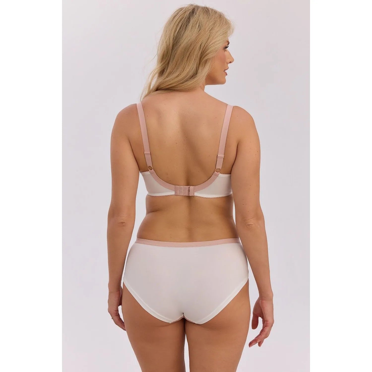  Semi-soft model 228492 Gaia 