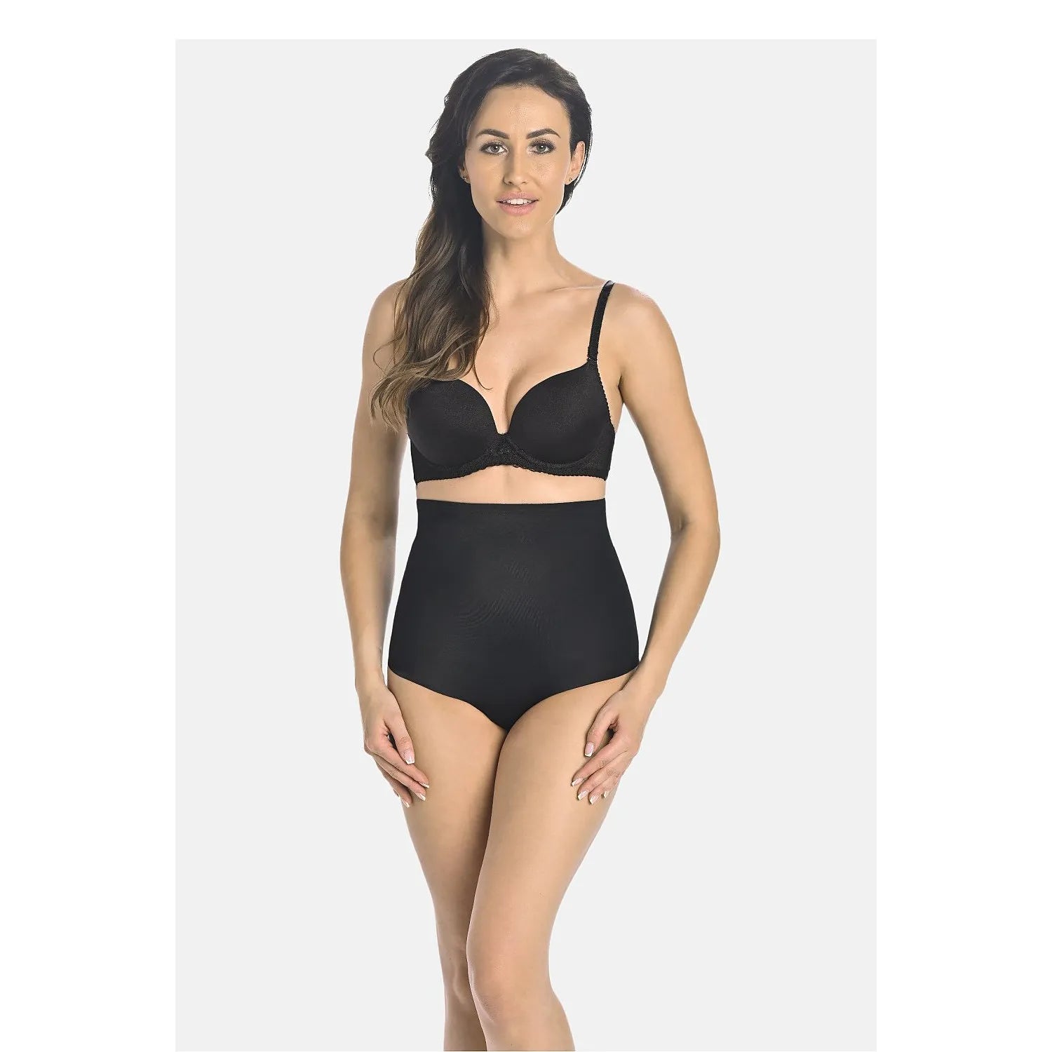 Culottes modelantes noires taille haute, design sans couture, sous robe ajustée, silhouette sculptée, confort optimal.