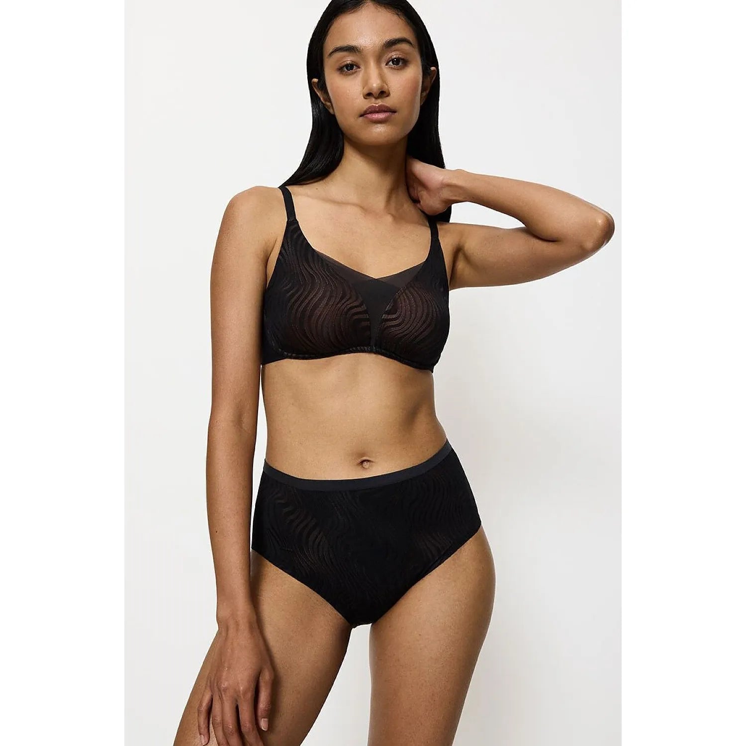 Culotte haute noire Shape Smart Ellipse Maxi, design élégant, modelage silhouette, confort quotidien pour femmes.