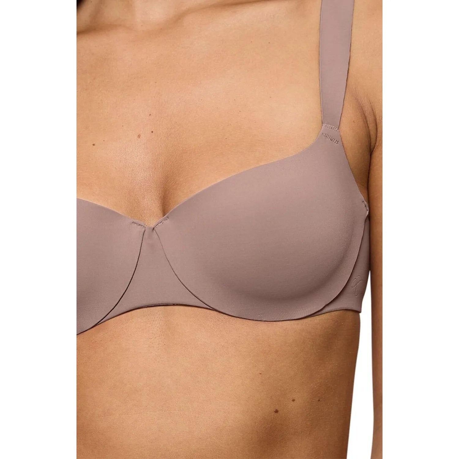 Soutien-gorge sans-bretelles model 229325 Triumph 