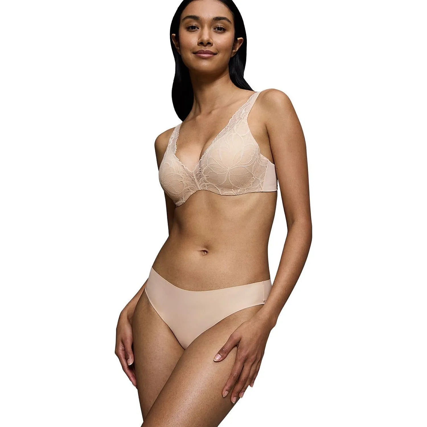 Culottes beige Triumph Body Make-Up Illusion Lace, dentelle élégante, coupe haute, confort microfibre HeiQ Smart Temp.
