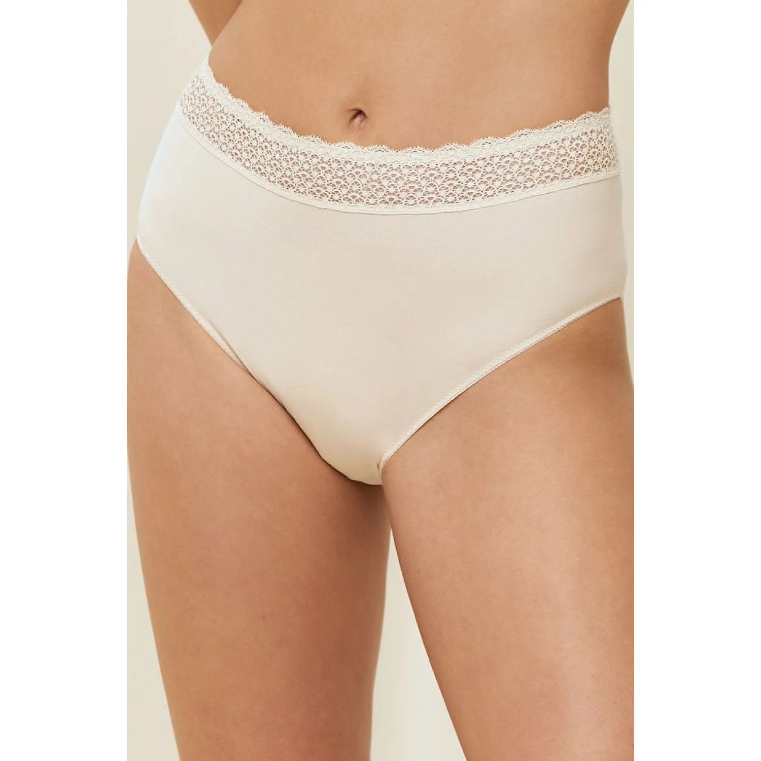 Culottes model 229906 Triumph