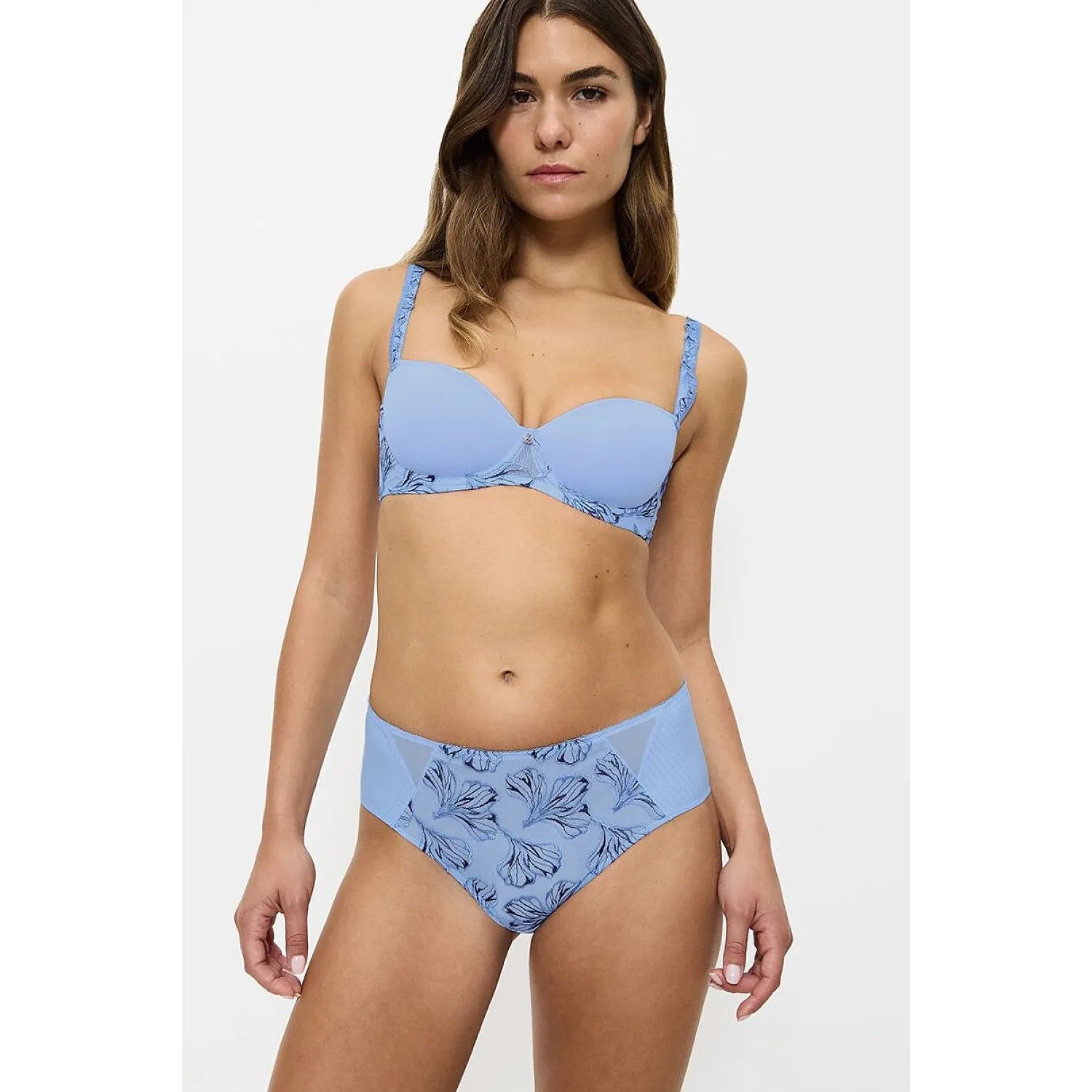 Culottes maxi confort broderie multicolore Triumph Wild Iris Florale, élégance et douceur pour femmes.
