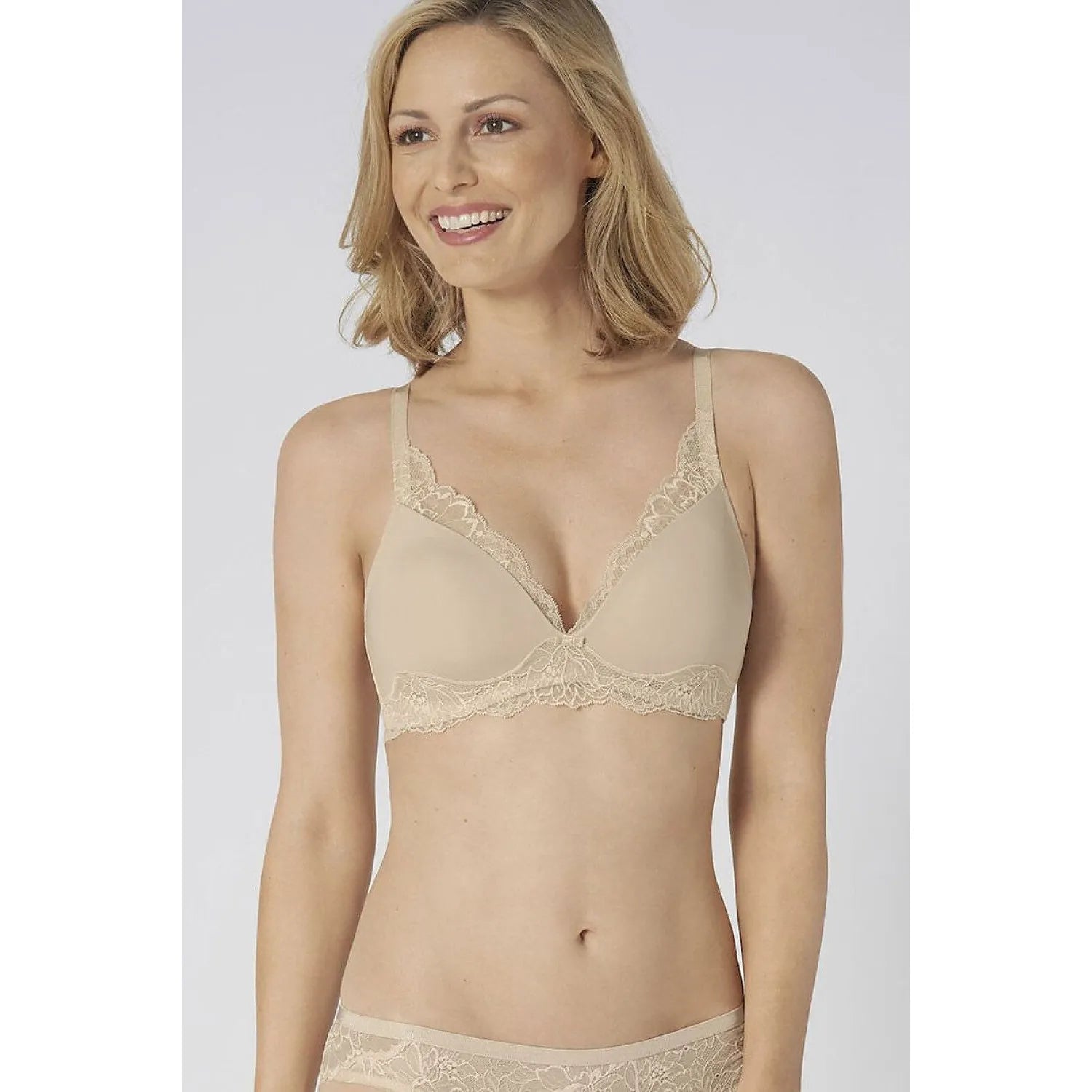  Soutien-gorge rembourré model 230062 Triumph 