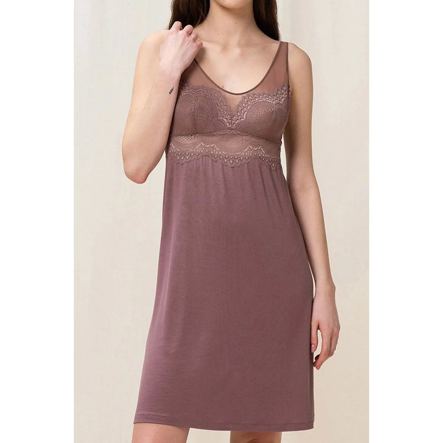 Chemise de nuit model 230302 Triumph
