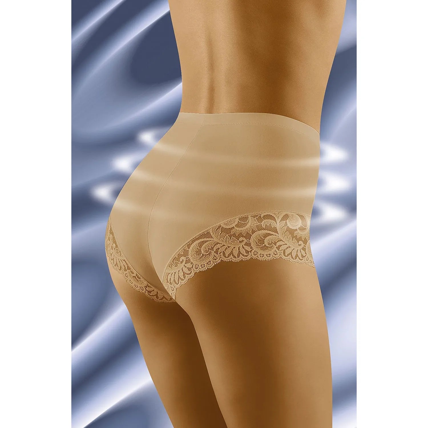 Culotte correctrice beige en dentelle élasthanne, coupe haute, effet amincissant, silhouette féminine raffinée.