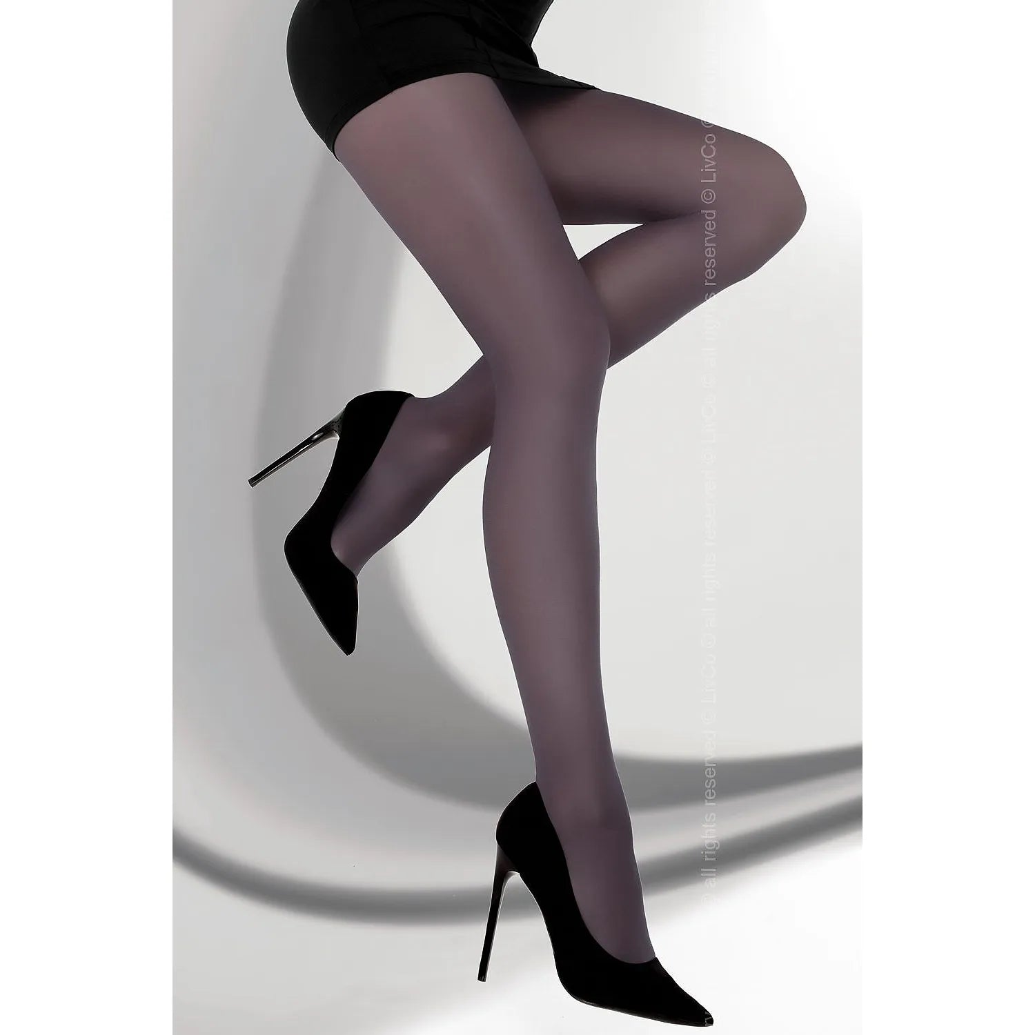 collant opaque satiné haute qualité polyamide élasthanne coton coupe serré galbant pieds renforcés durable confort extensible neutre noir gris