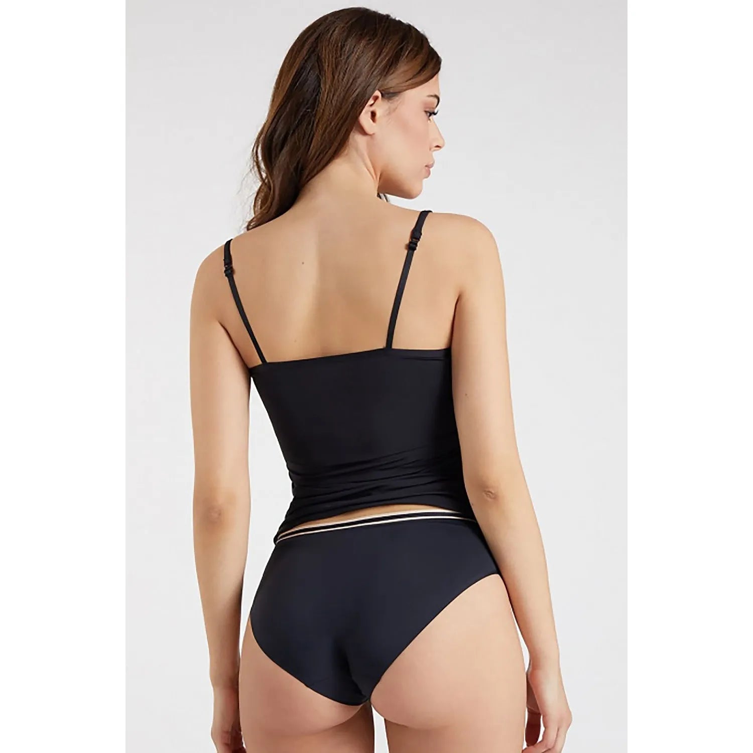 Culotte Julimex noire, microfibre lisse, bords laser, bandes contrastées à la taille, coupe classique, lingerie féminine.