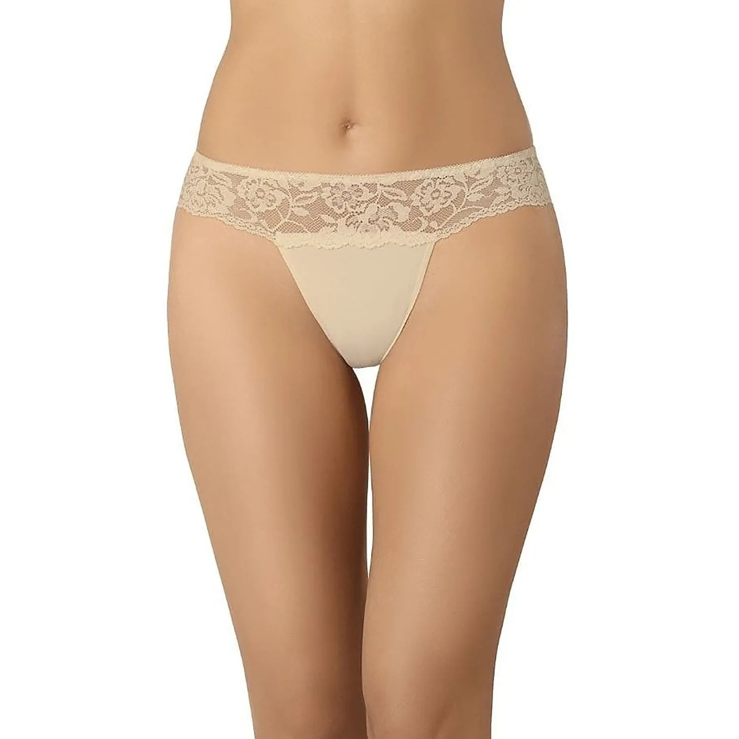 String beige en dentelle florale délicate, coupe échancrée, sans coutures, confortable et invisible, modèle Teyli 182850.