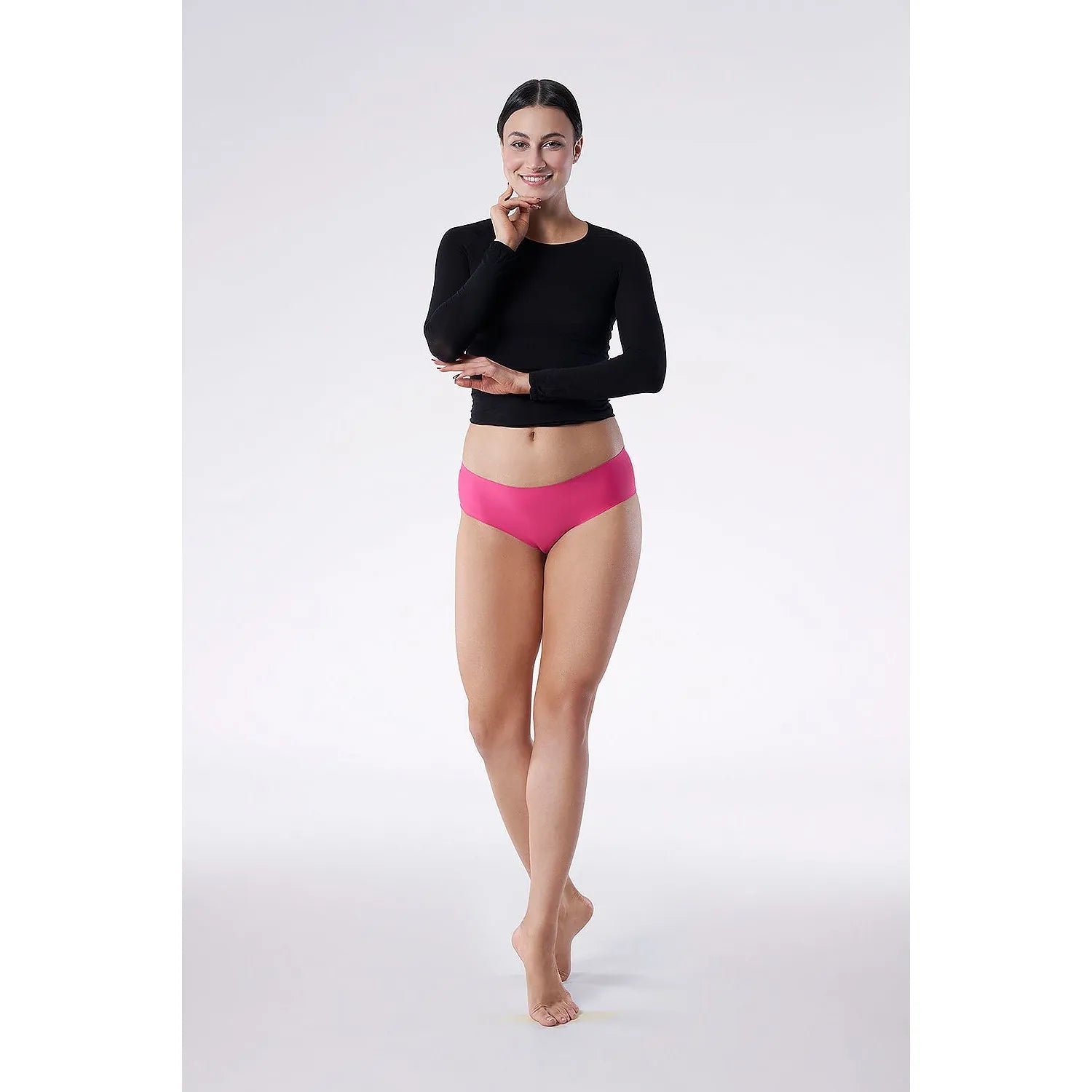 Culottes Julimex model 185313 sans couture tissu lisse polyvalente confortable coloris motifs laser cut ouverture jambes