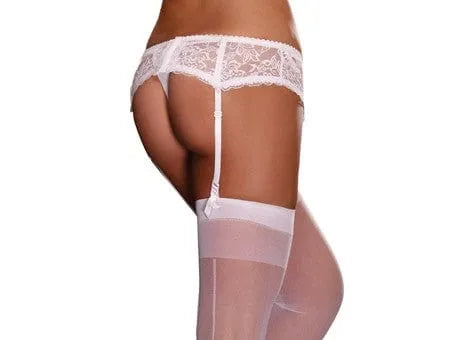 Porte-jarretelles dentelle blanche avec bretelles réglables et string assorti, offrant un look sexy et élégant.