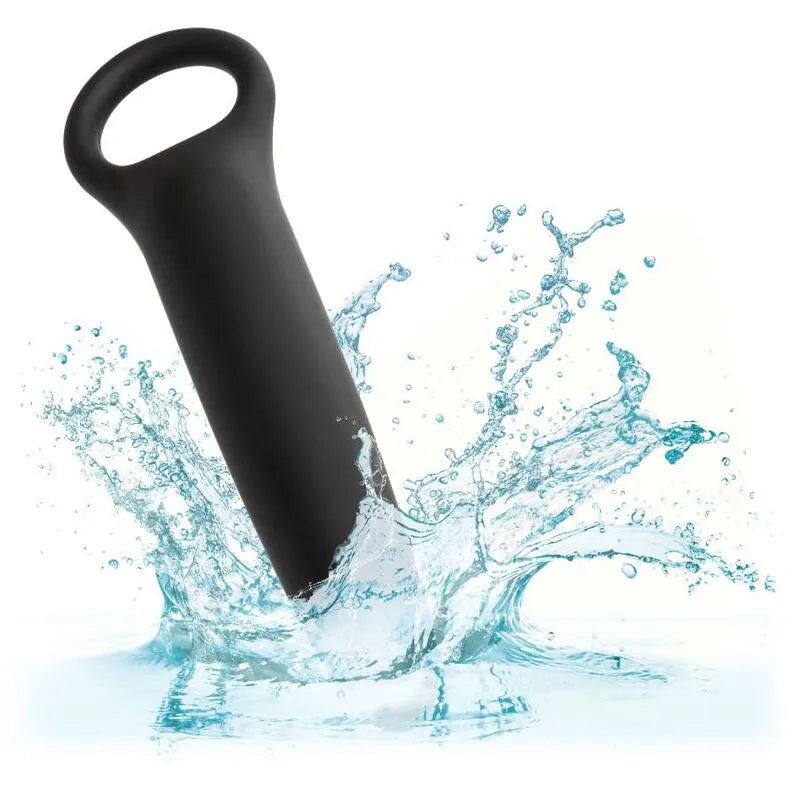 Dilatateur silicone noir ergonomique avec boucle, éclaboussures d'eau, hypoallergénique, tailles variées pour dilatation.