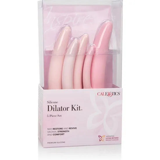Dilatateurs vaginaux en silicone rose, cinq tailles, ergonomiques, boucle pour doigts, emballage moderne et élégant.
