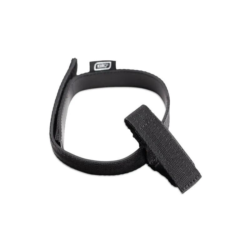 Dragonne noire ergonomique pour masturbateur Keon, en silicone et coton, avec velcro réglable pour un maintien sécurisé.